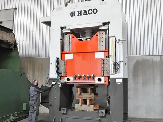 Haco 100 ton CNC