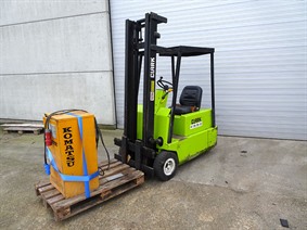 Clark 1,5 ton, Vehicles (lift trucks - loading - cleaning etc)