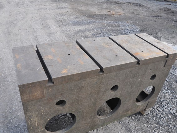 Clamping bloc 1500 x 800 x 500 mm