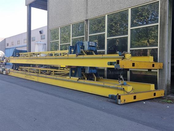 Demag 2 Demag 3.2 ton hoists and 2 side supports