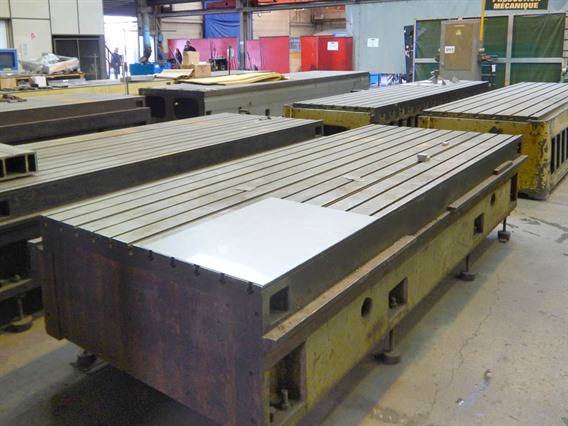 T-slot Table 3600 x 1370 x 640 mm