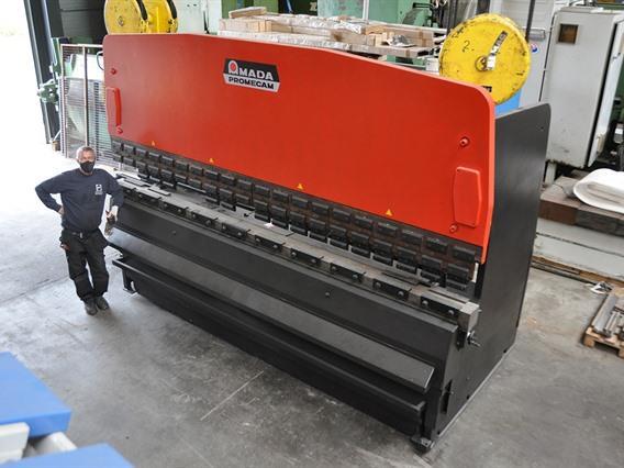 Amada RG 150 ton x 4100 mm