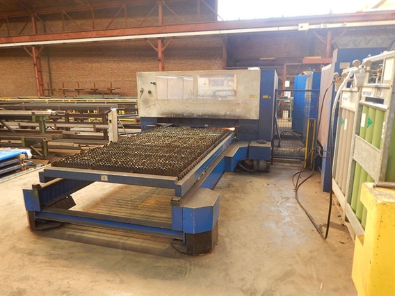 Trumpf L3030 3000 x 1500 mm 4kW