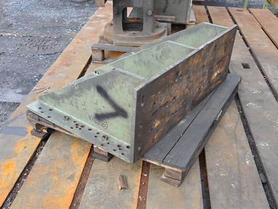 Clamping bracket 1400 x 800 x 400 mm