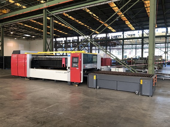 Mitsubishi 3000 x 1500 mm 4,5 kW