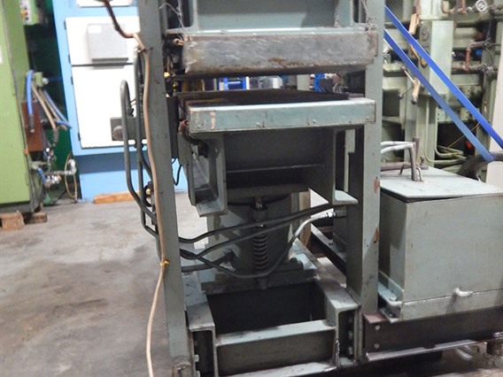 Alexy heated press 120 ton