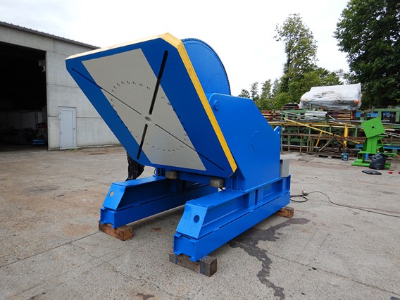 Lambert-Jouty 25 ton welding manipulator