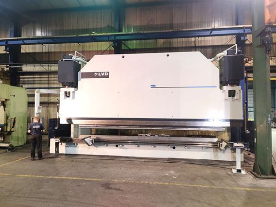 LVD PPEB-H 1000 ton x 8100 mm CNC