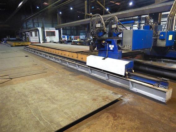 Messer Griesheim 21 000 x 3000 mm (2x plasma)