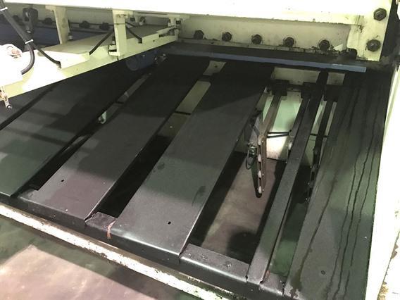 Ermak HVR 6100 x 6 mm CNC