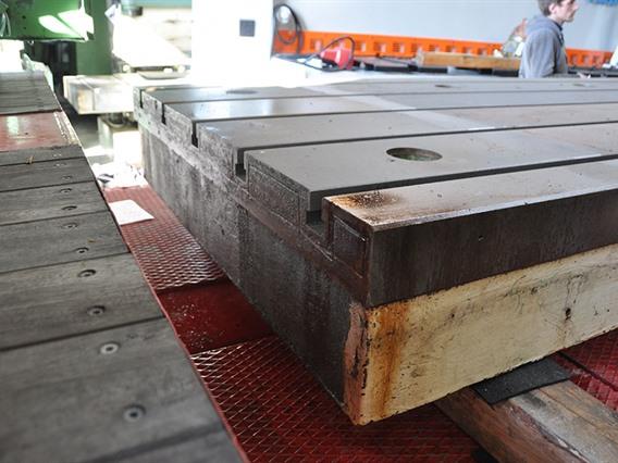 T-slot Table 4200 x 1500 x 340 mm