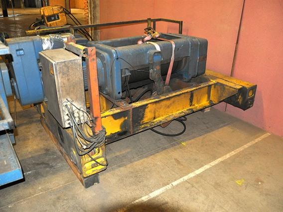 Demag 15 ton x 25 900 mm