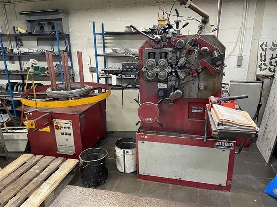 Bobbio BX 400 spring coiling