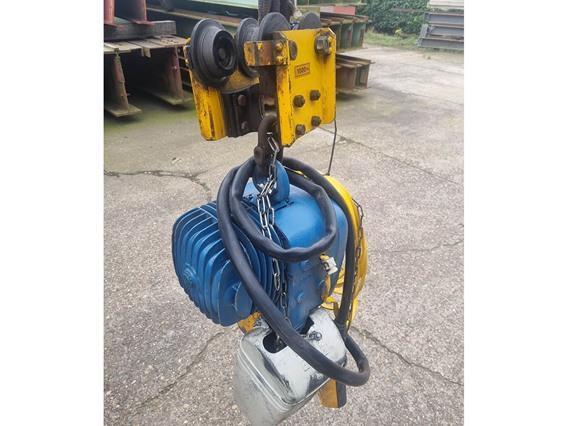 Demag electric chain hoist 1000 kg