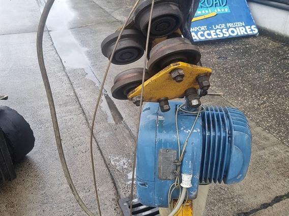 Demag electric chain hoist 1000 kg