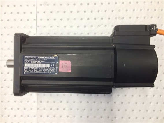 Indramat MKD090B-047-KGO-KN-Permanent Magnet Motor