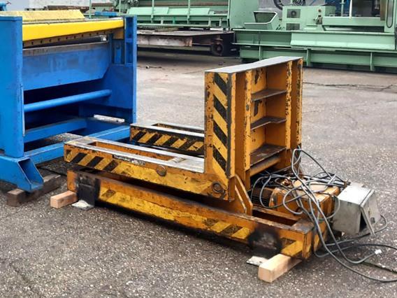 Geba coil tilting unit