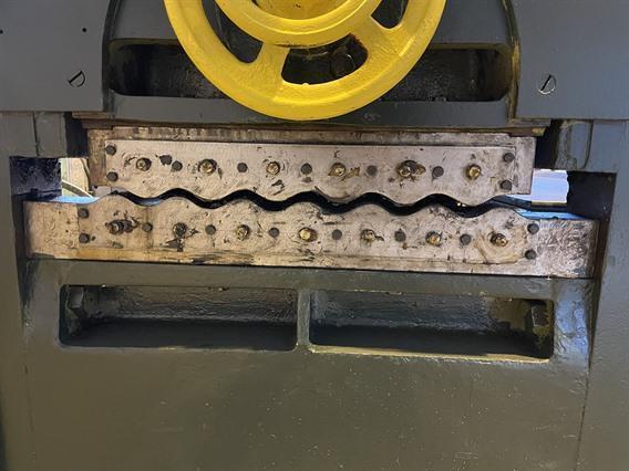 ZM 2050 x 4 mm decoiling & cut to length & slitting