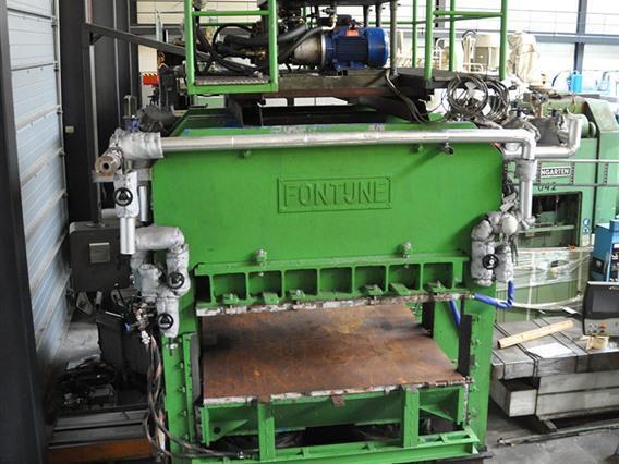 Fontijne 2000 ton heated