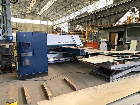 Trumpf TruPunch 3000 large format