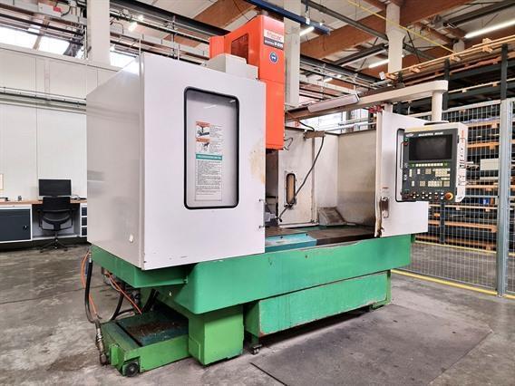 Mazak MT-V 515 X: 1050 - Y: 510 - Z: 560 mm CNC