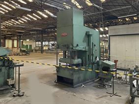 Favrin PVBM 250 ton, Open gap presses