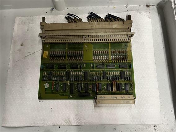 Siemens 6ES5420-3BA11 Simatic Digital Input Module; 6XV520