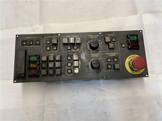 Allen Bradley  8520-MTB operator panel