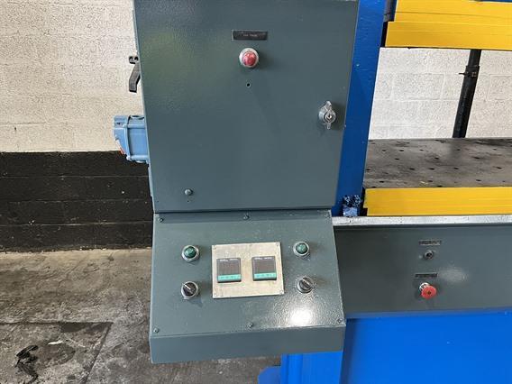 Dolouets 400 ton heated