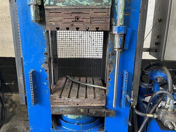 Darragon 120 ton heated
