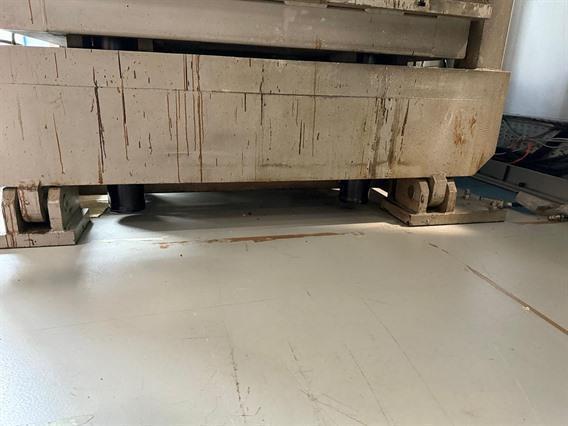 ESU Cannon 150 ton 