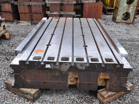 T-slot Table 3000 x 1350 x 430 mm