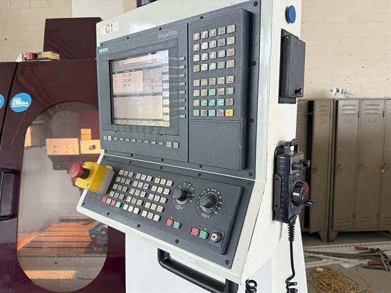 Chevalier X: 850 - Y: 510 - Z: 510 mm CNC