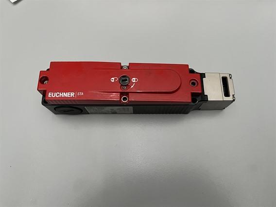 Euchner STA3A-2131A024M Safety switch