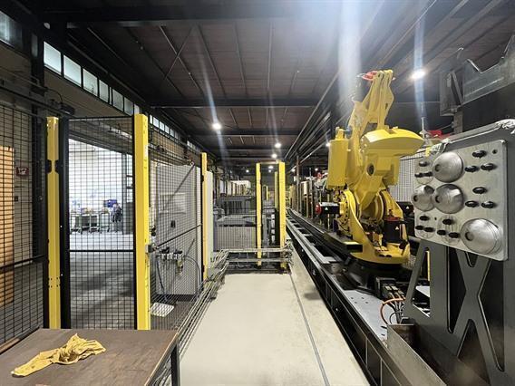 Fanuc + 3 Breton machining centers