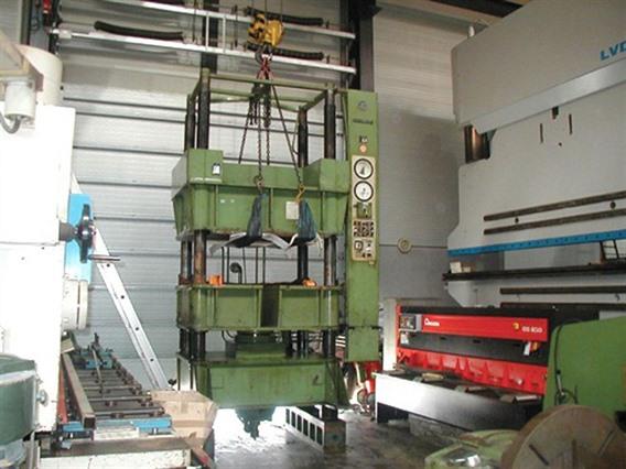 Dieffenbacher PU 5 330 A