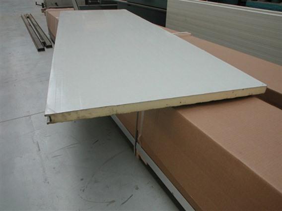 Sandwichpanel roof- & wall