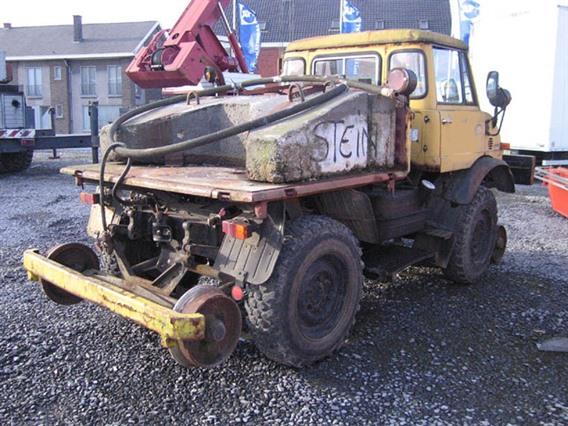 Mercedes UNIMOG