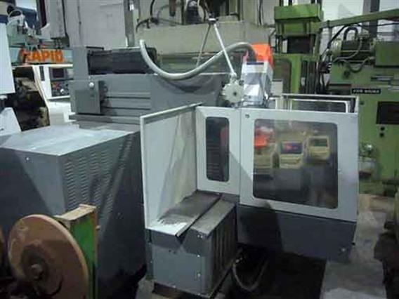 Maho MH 600 E2 CNC X:600 - Y:450 - Z:400mm