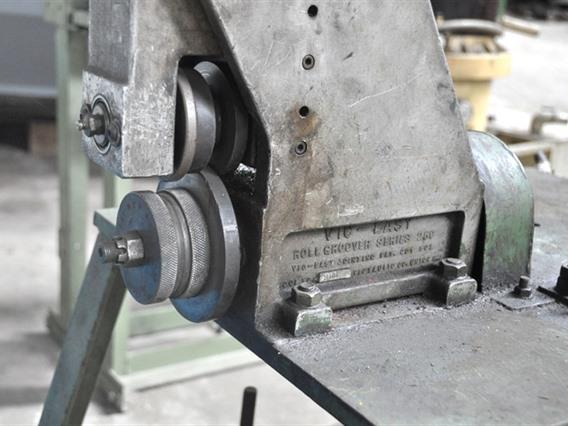 VIC-EASY ROLL GROOVER 250