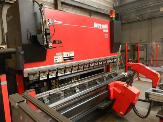 Amada Astro 100T x 3220 CNC Robot bending Cell