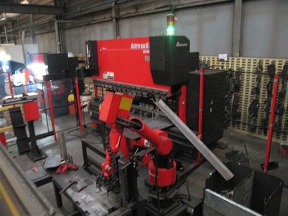 Amada Astro 100T x 3220 CNC Robot bending Cell