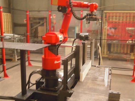 Amada Astro 100T x 3220 CNC Robot bending Cell