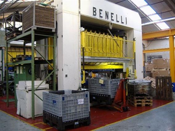 Benelli transfer press 250 ton - 10 steps