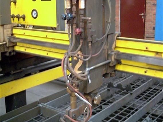 ESAB CXB 2025 1500x3000mm CNC