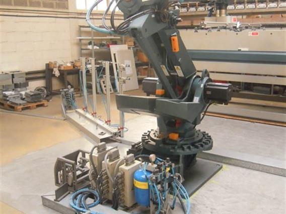 Salvagnini Roboformer 135 ton x 4100 CNC