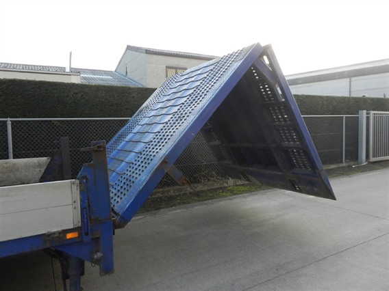 Renders Trailer / low bed 19 ton