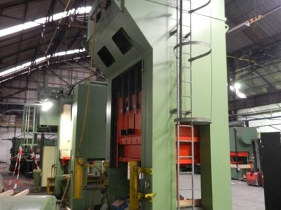 Mossini 250 ton + 120 ton 