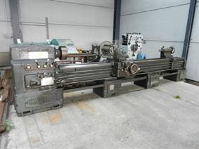 PBR TM300 Ø 600 x 4000mm, Centre lathes