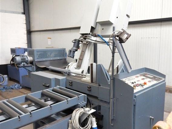 Sabi VBS 500A CNC sawing under angle